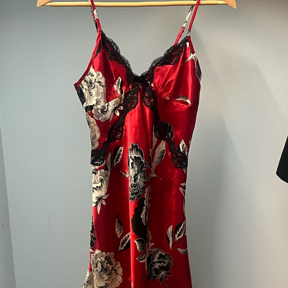 Apt. 9 Red and Black Floral slip dress